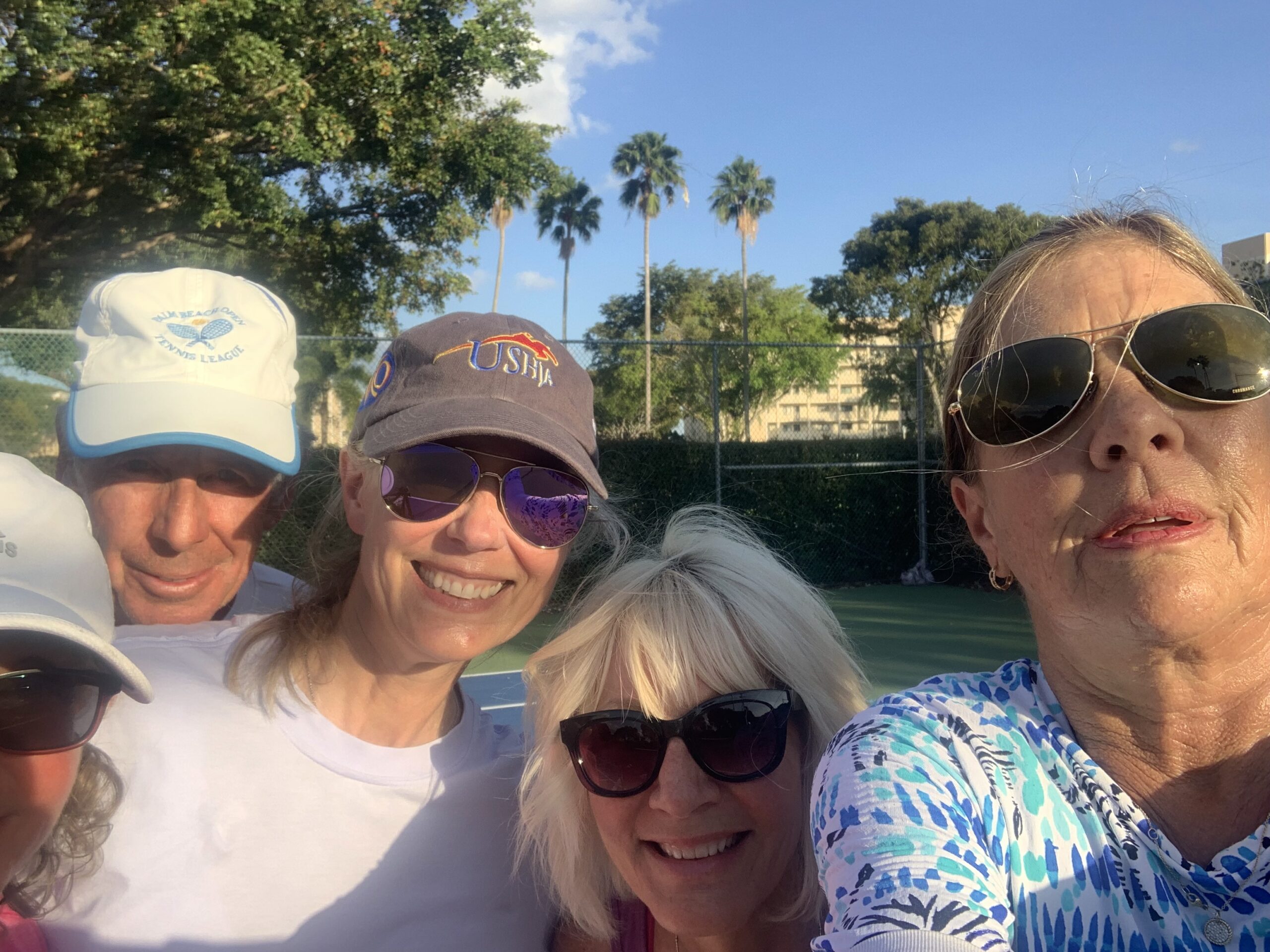 Bob-with-Susan-Kim-Amy-and-Beth-after-an-Advanced-Beginners-Clinic-in-Delray-Beach-FL