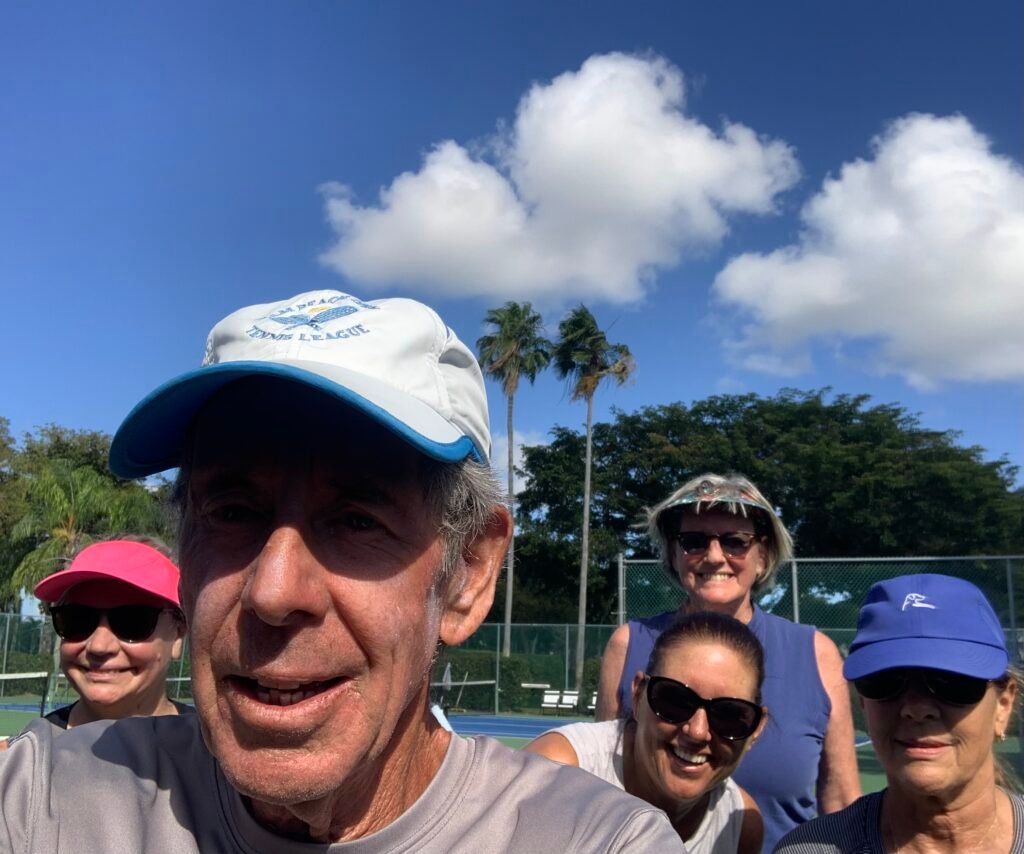 Jodi, Mindy, Kim, and Carla with Bob Savar after an Advanced Beginners Clinic in Delray Beach, Florida