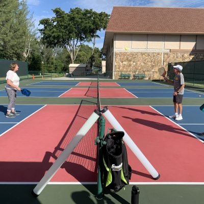 Bob-teaching-a-semi-private-beginners-pickleball-lesson